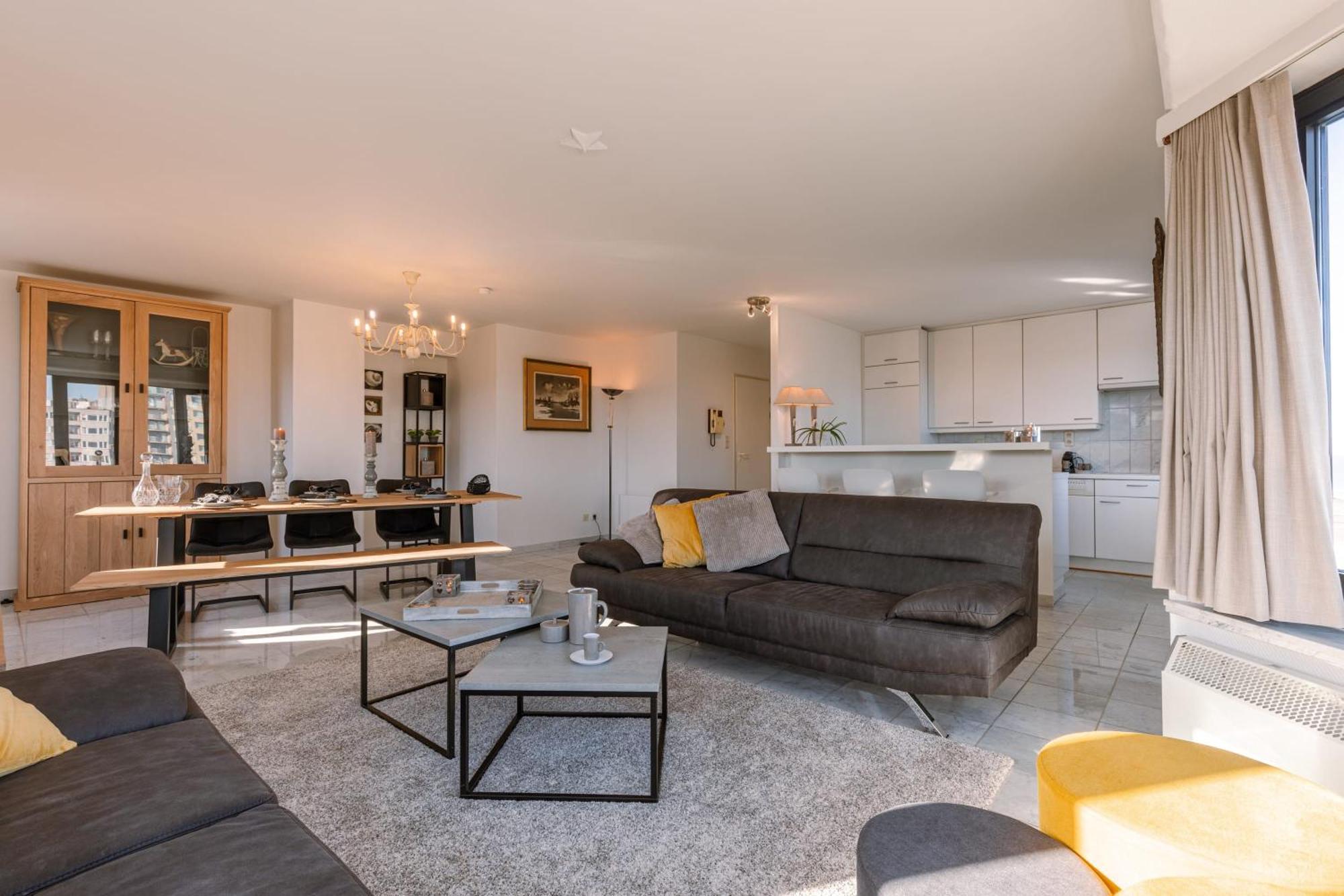 Huswell - Spacious & Modern Sea View With Garage Ostend